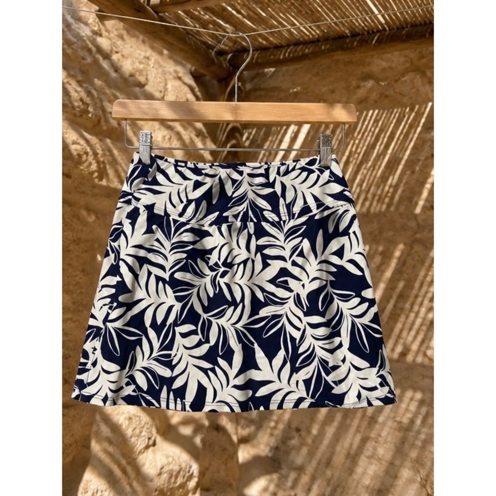 NWT Hurley Womens Navy White Tropical Leaf Swim Skort‎ UPF 50+ XS 1960913